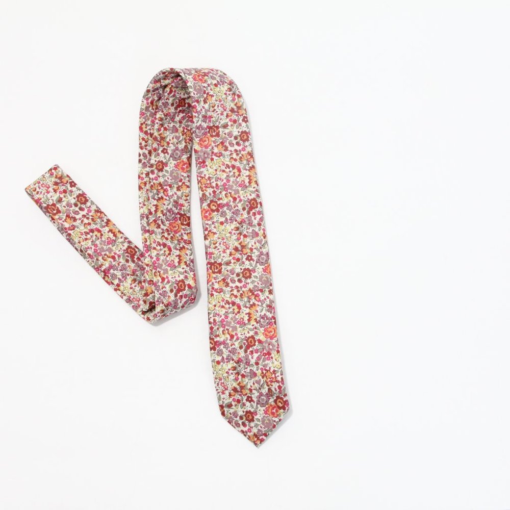 Express Skinny Tie Liberty Fabric Mens Floral prep - Picture 8 of 8